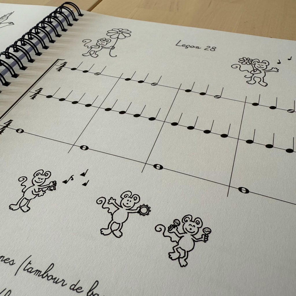 leçon de musique pour enfant avec illustrations de petites souris