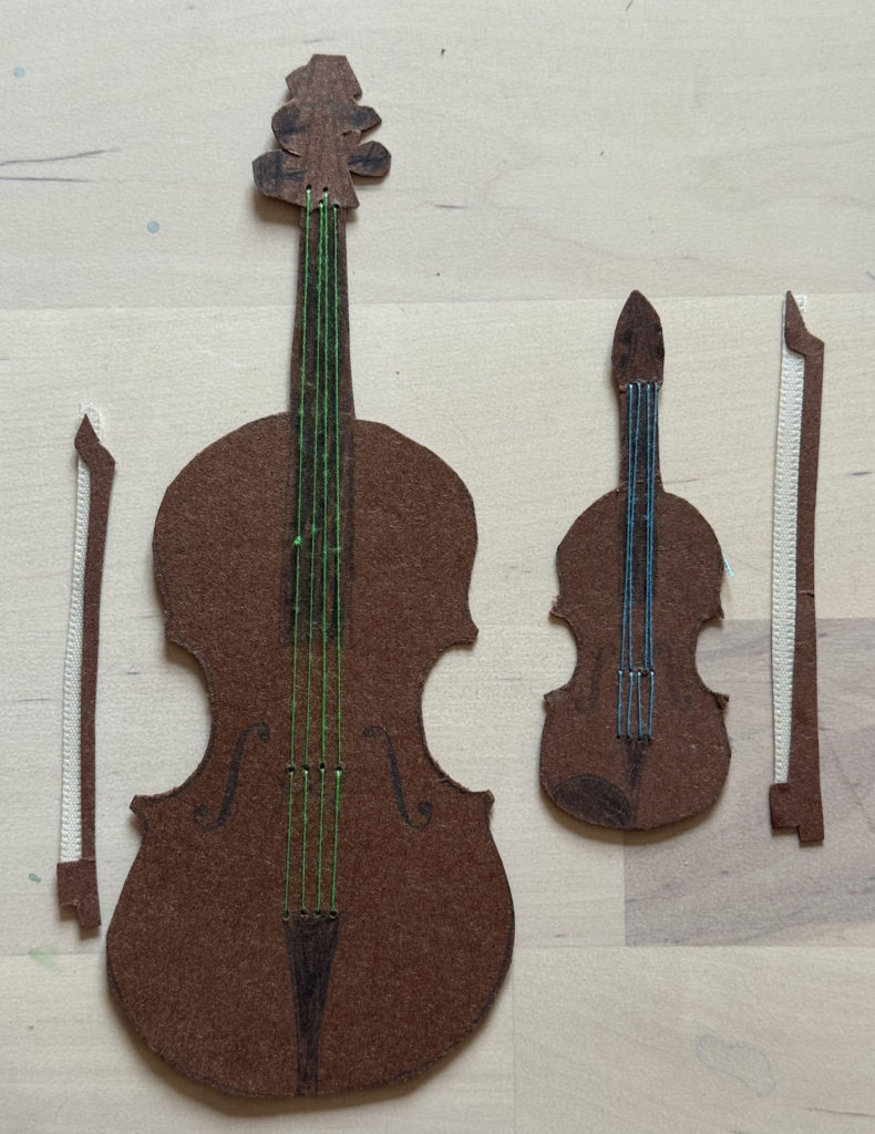 mini violoncelle et mini violon en papier, avec cordes en fil cousu